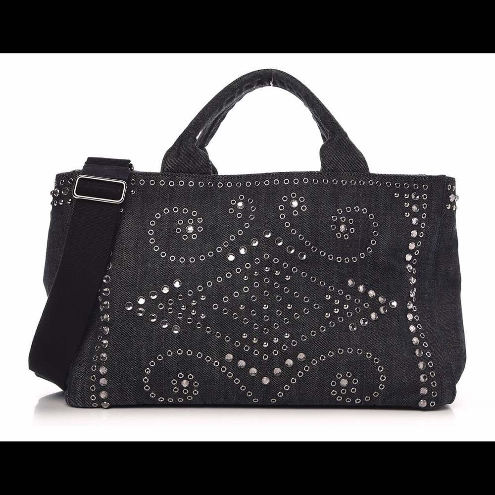 Authentic Prada Canapa large with sling